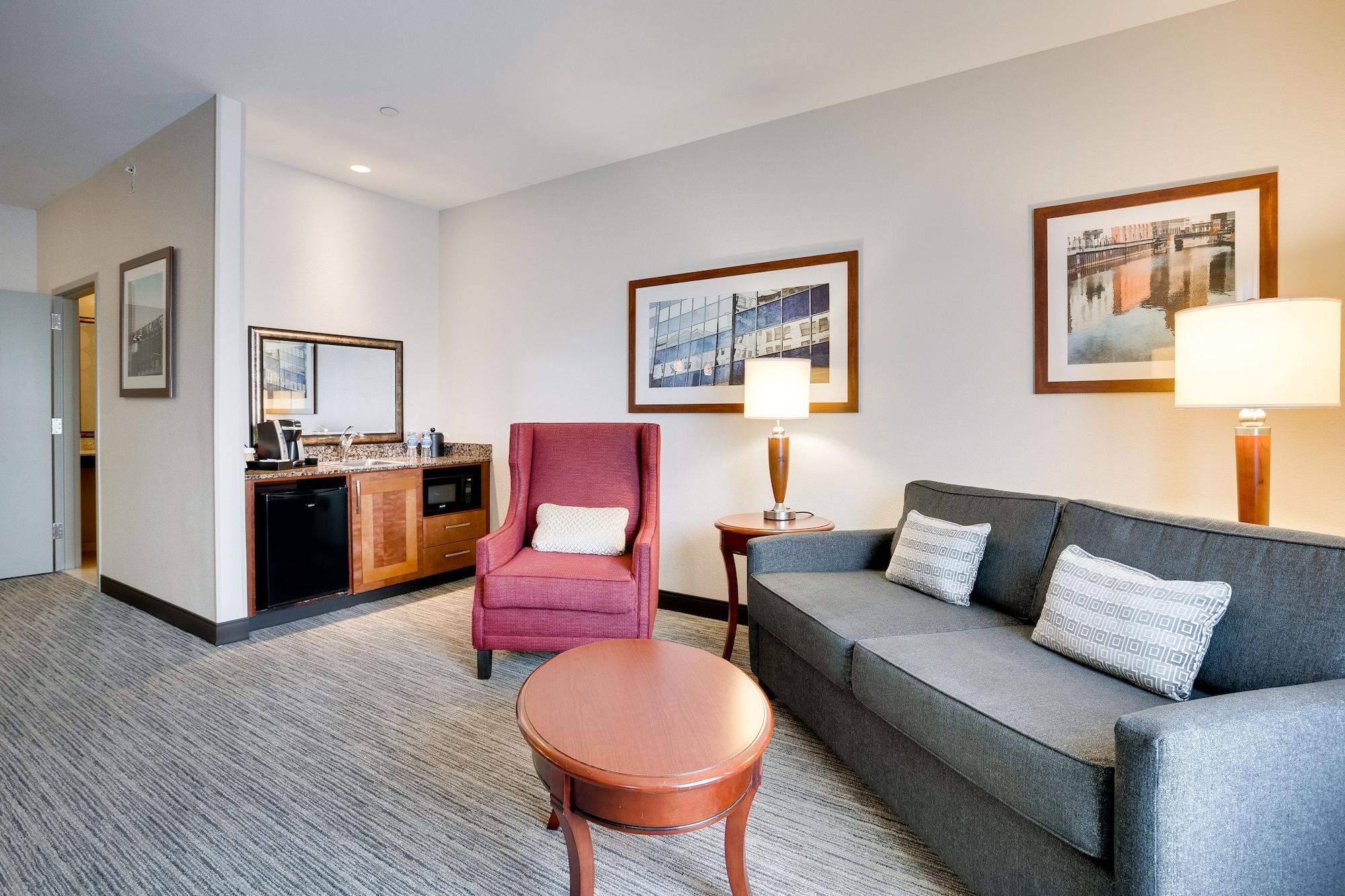 Hilton Garden Inn Milwaukee Airport Eksteriør billede