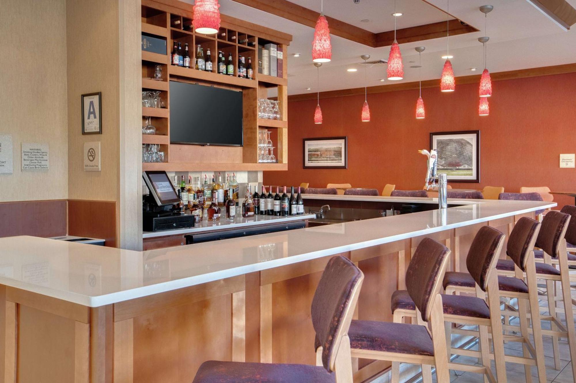 Hilton Garden Inn Milwaukee Airport Eksteriør billede