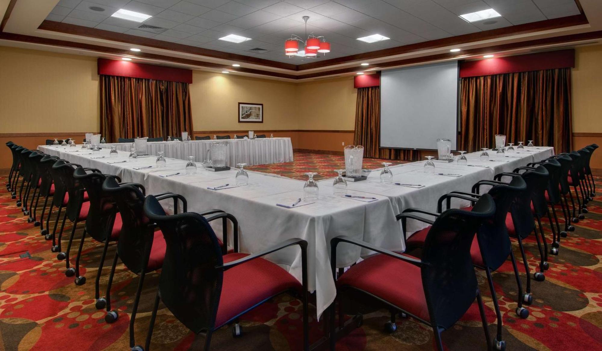 Hilton Garden Inn Milwaukee Airport Business billede