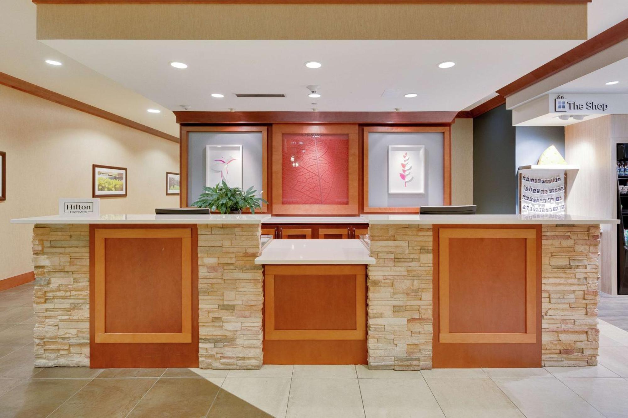 Hilton Garden Inn Milwaukee Airport Eksteriør billede